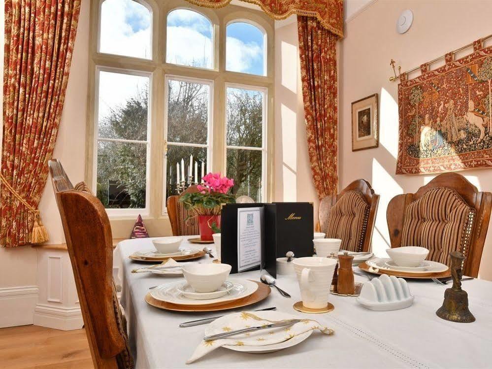 Heritage Bed And Breakfast Calne Exterior photo